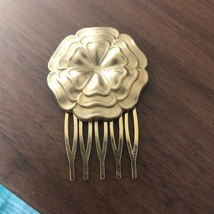 Brass flower hair comb clip